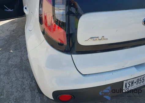 2018 Kia Soul из США, поврежденный, VIN KNDJN2A2XJ7563390